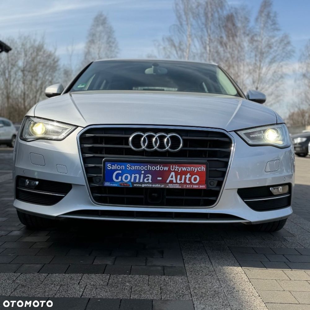 Audi A3 Sportback - 11