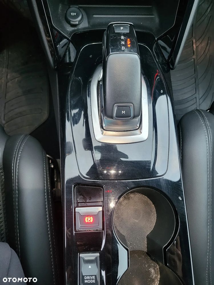 Peugeot 208 PureTech 130 EAT8 GT - 21