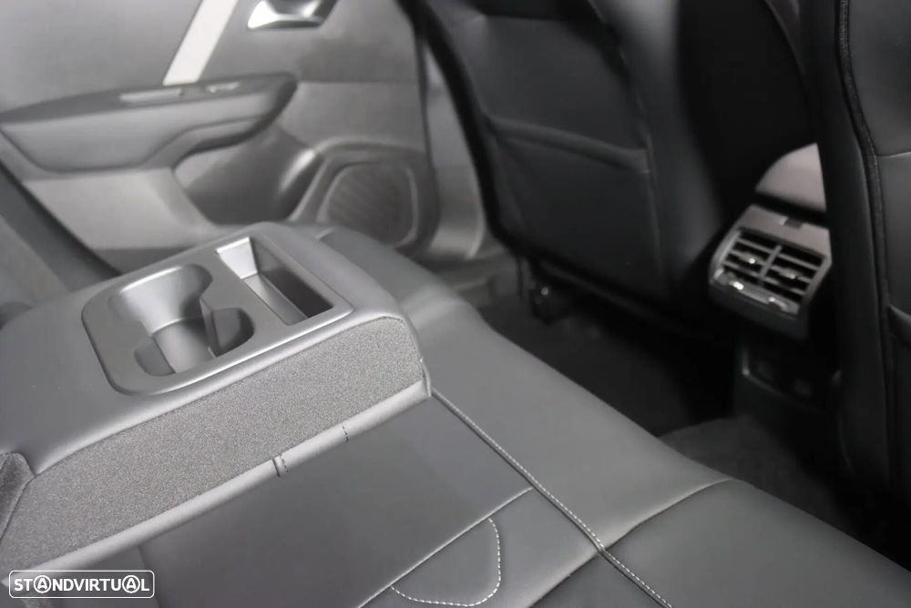 Citroën e-C4 X 50 kWh Shine - 32