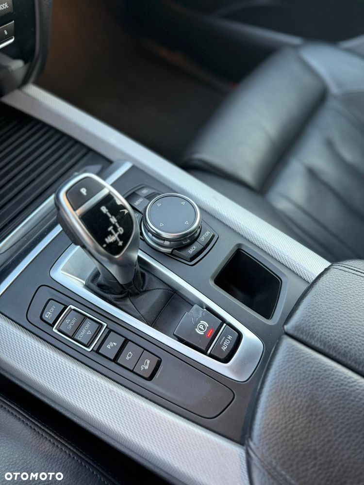 BMW X5 xDrive40d - 18