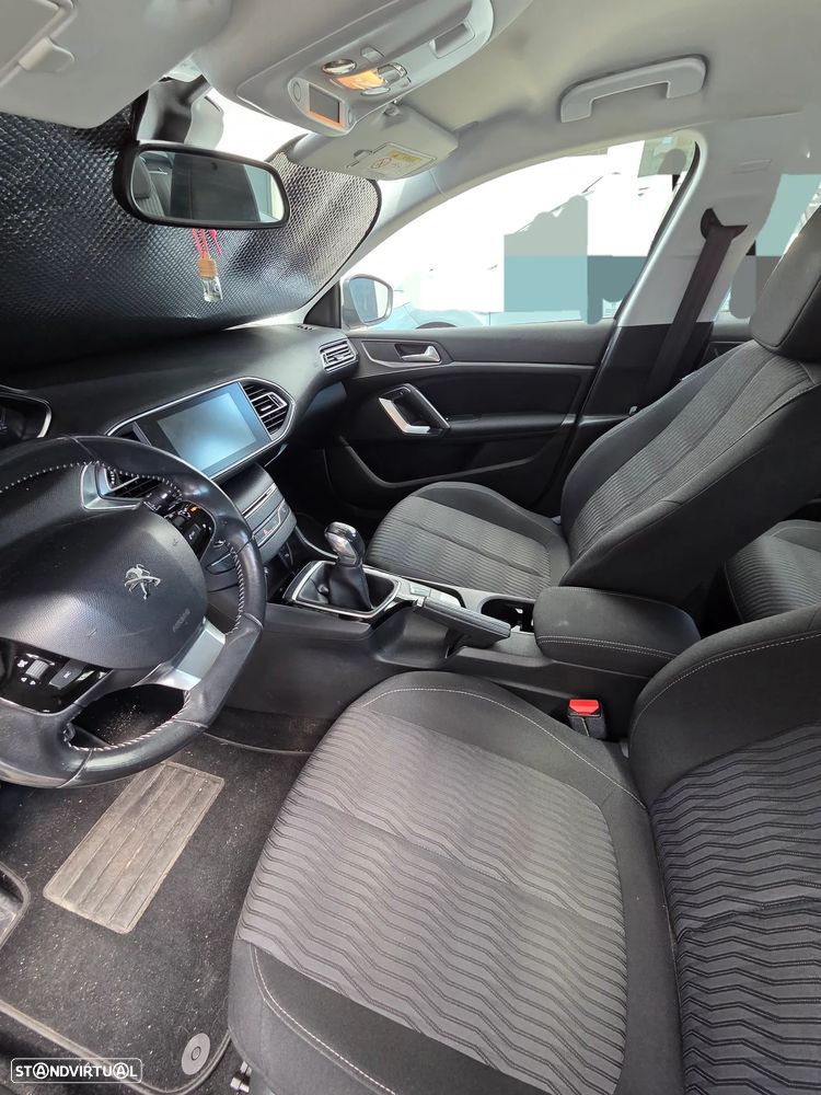 Peugeot 308 1.6 HDi Active - 6