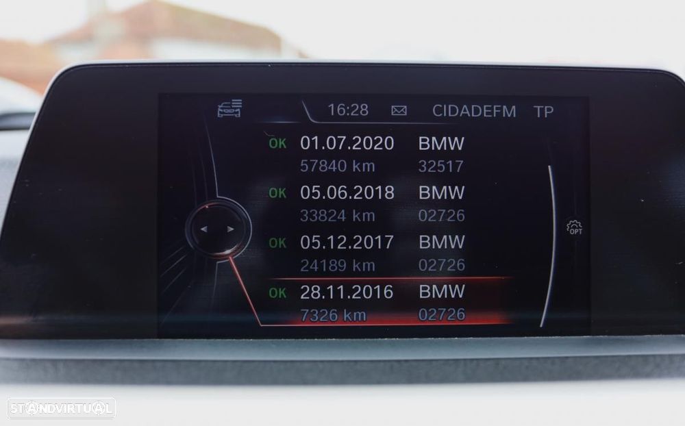 BMW 318 d Auto Exclusive - 12