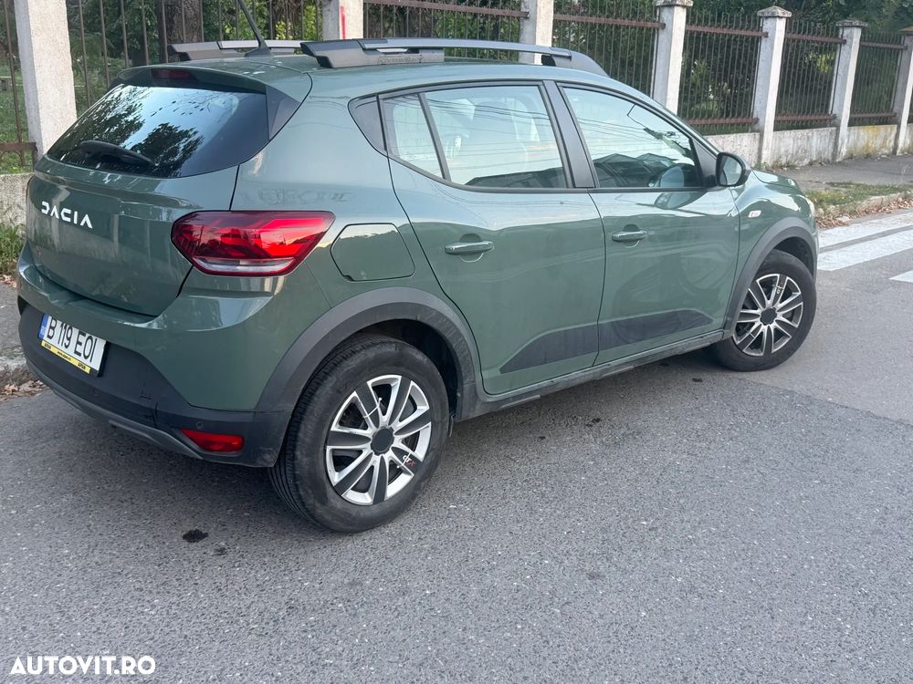 Dacia Sandero Stepway TCe 90 MT5 Comfort - 4