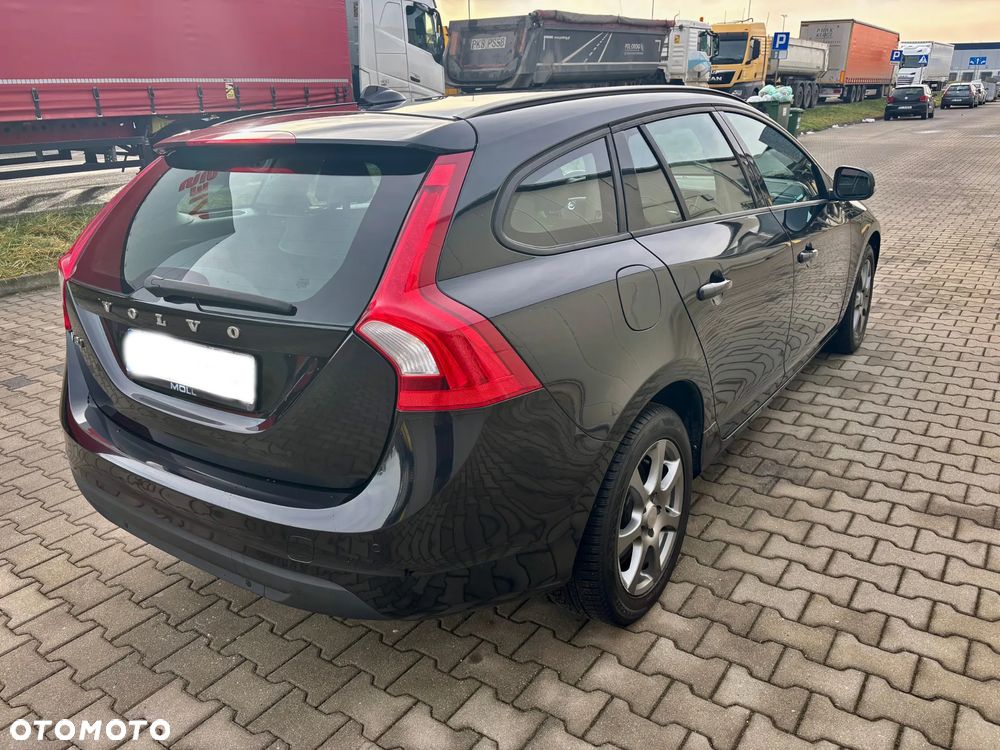 Volvo V50 DPF D4 RDesign - 3
