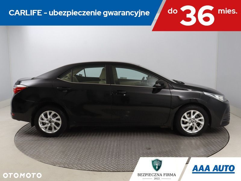 Toyota Corolla - 8