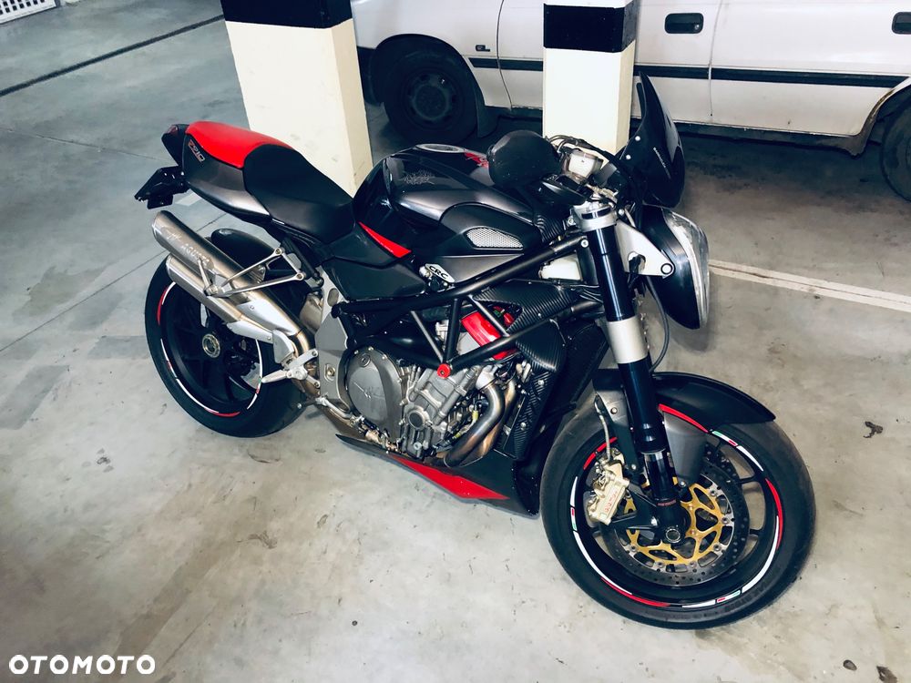 MV AGUSTA Brutale - 3