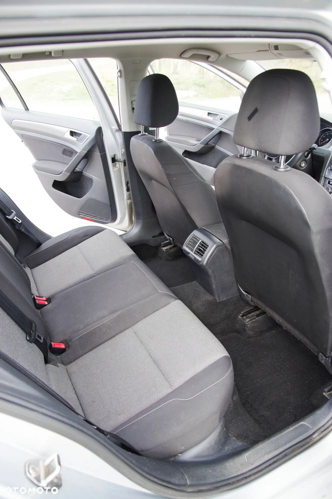 Volkswagen Golf - 13