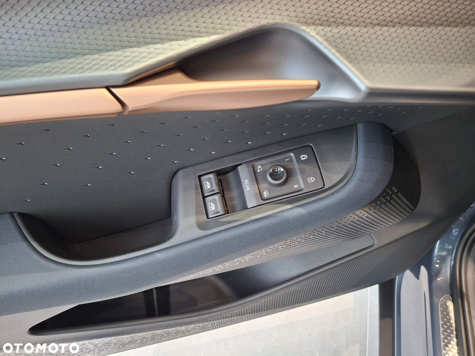 Cupra Tavascan - 10