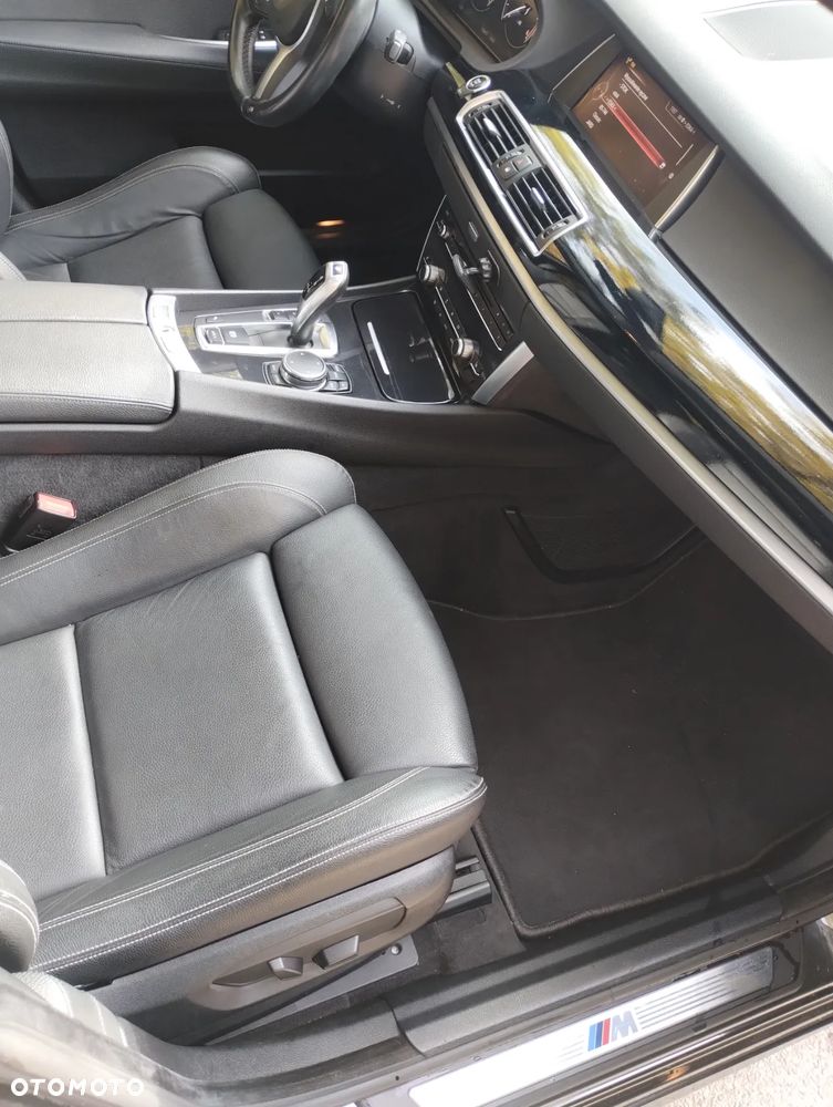 BMW 5GT 520d Gran Turismo - 11