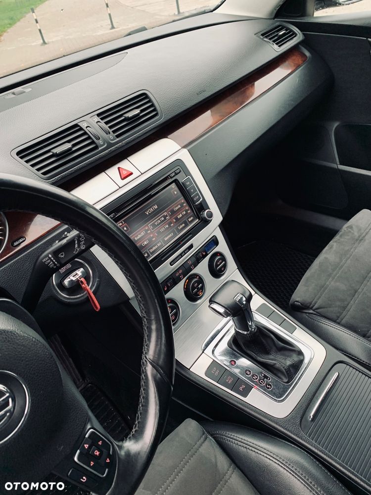 Volkswagen Passat 2.0 TDI DPF DSG R-Line Edition Plus - 7