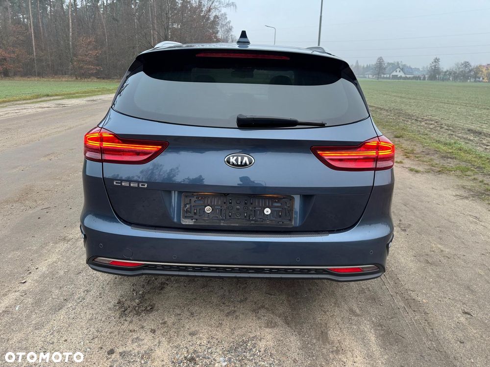 Kia Ceed 1.4 T-GDI DCT OPF Spirit - 7
