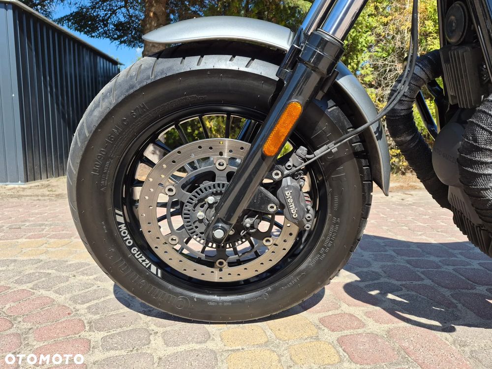 Moto Guzzi V9 - 6