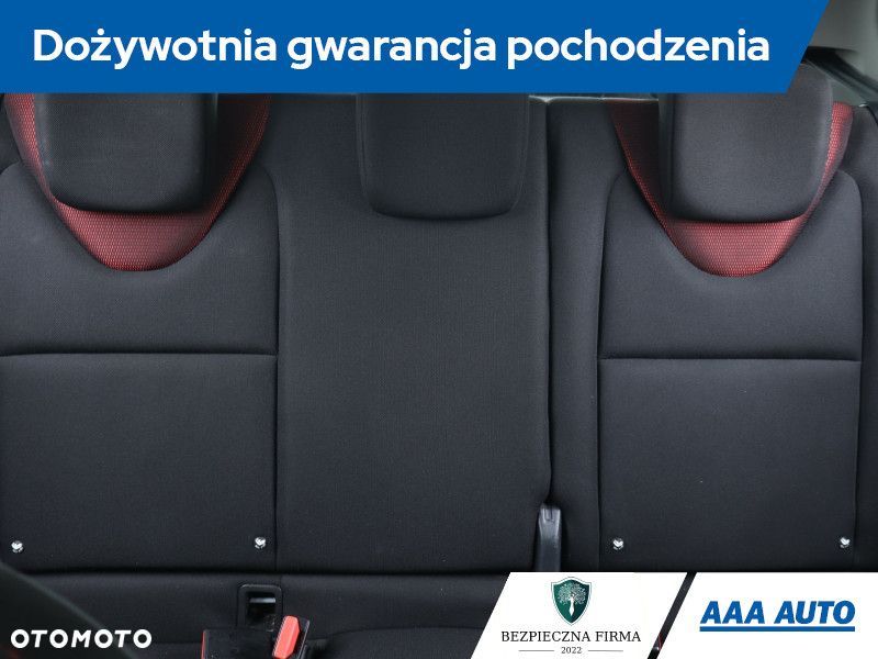 Renault Clio - 12