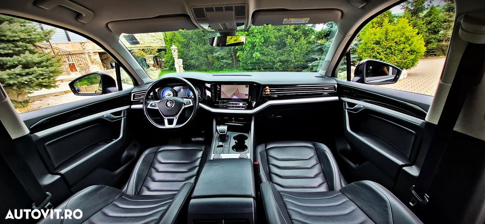Volkswagen Touareg 3.0 V6 TDI SCR 4Motion Automatik Elegance - 9