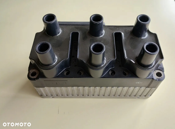 CEWKA ZAPŁONOWA MERCEDES V KLASA 0031585001 VW 0212905106