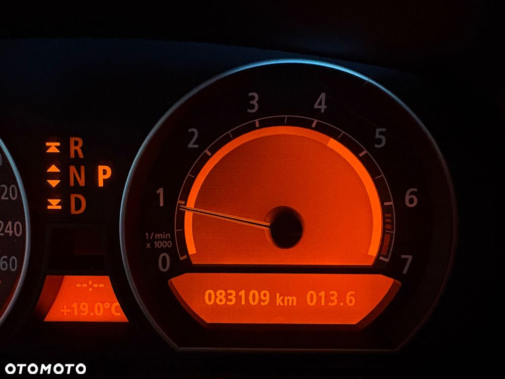 BMW Seria 7 740i - 15