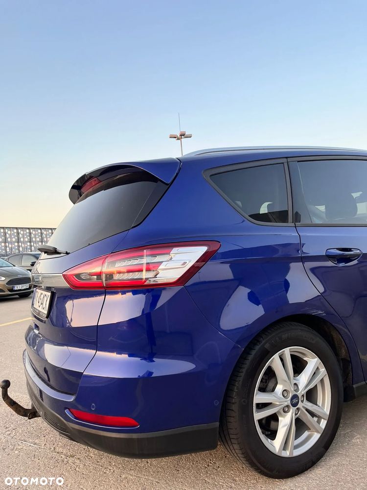 Ford S-Max - 25