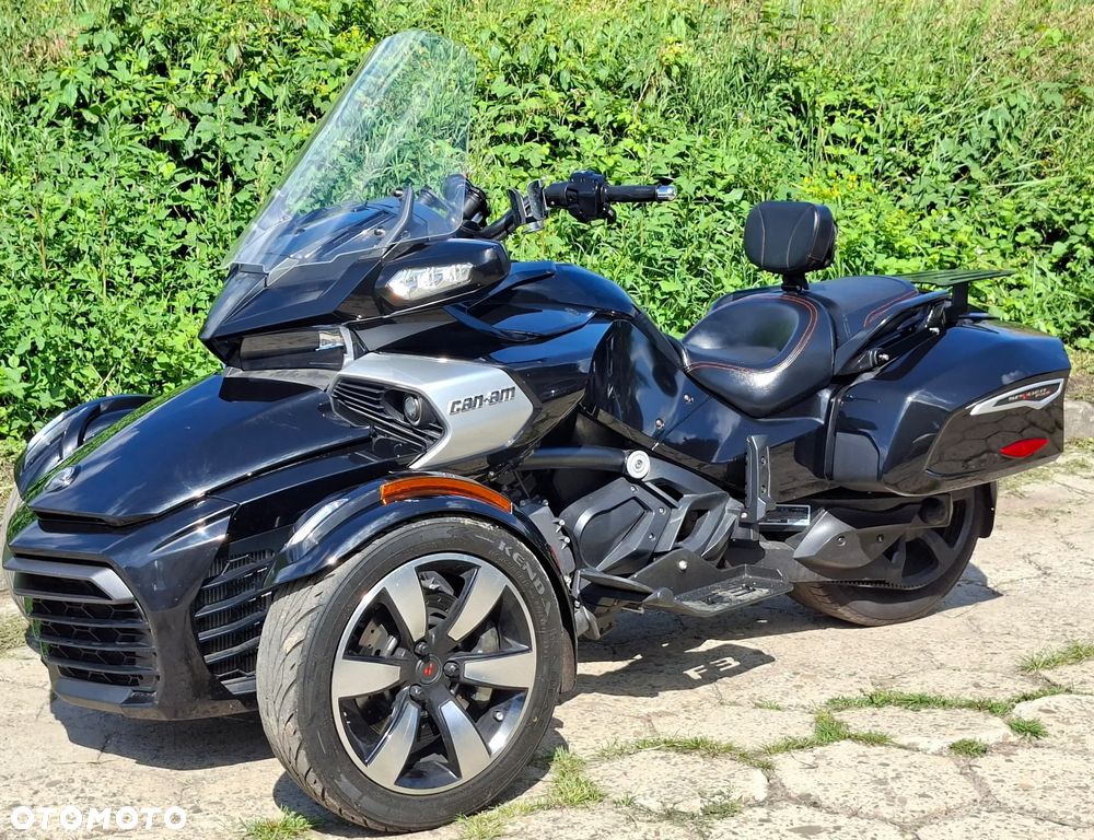 Can-Am Spyder - 20