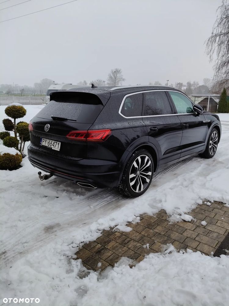 Volkswagen Touareg 3.0 V6 TDI SCR 4Motion Automatik R-Line - 4