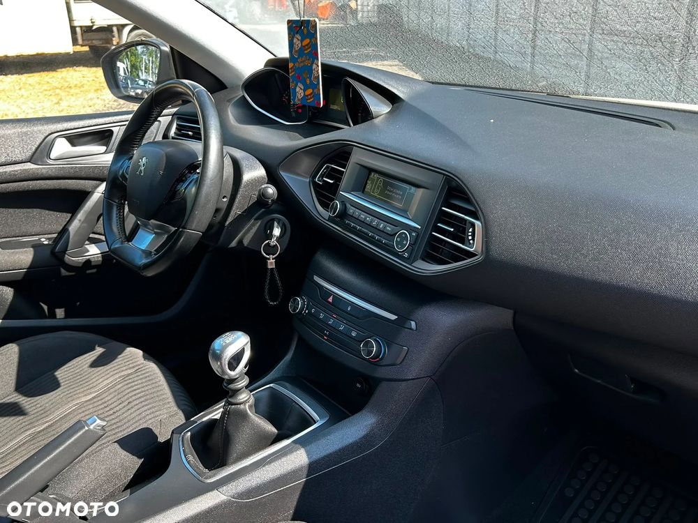 Peugeot 308 BlueHDi 100 Stop & Start Access - 16