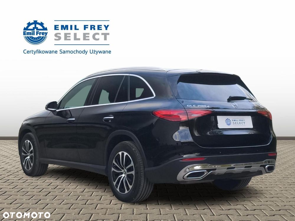 Mercedes-Benz GLC 200 d 4-Matic - 3
