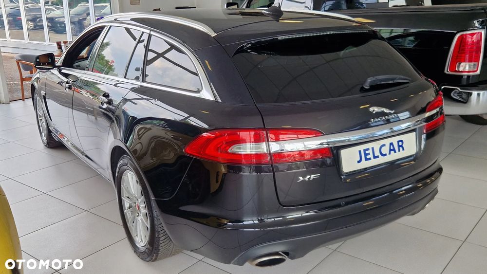 Jaguar XF 3.0 V6 D Premium Luxury - 6
