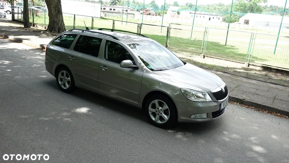 Skoda Octavia 1.4 TSI Ambiente Green tec - 38