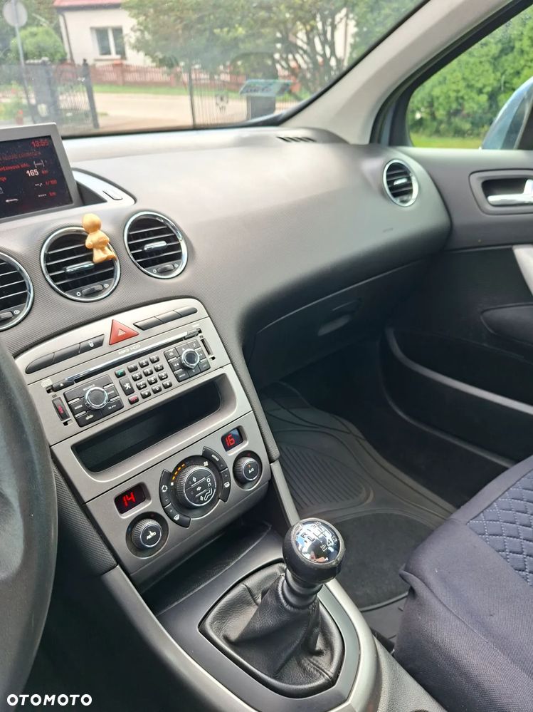 Peugeot 308 1.6 HDi Premium - 26