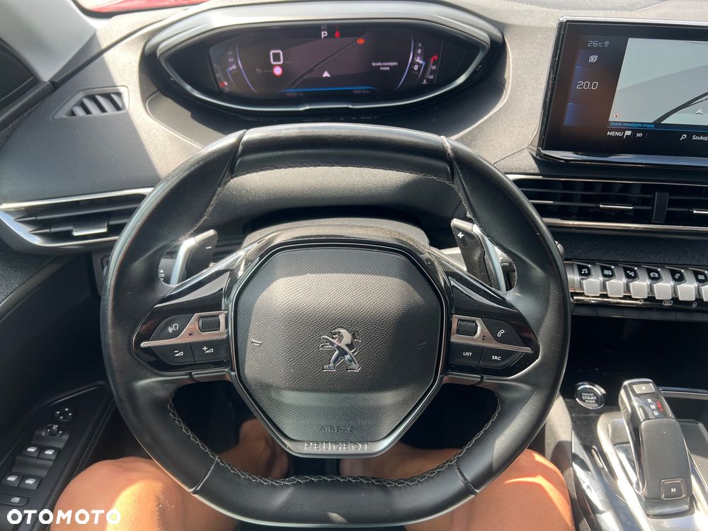 Peugeot 3008 1.2 PureTech Allure S&S EAT8 - 28