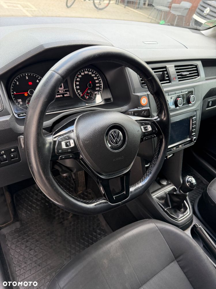 Volkswagen Caddy - 29
