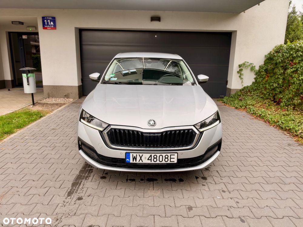 Skoda Octavia 2.0 TDI Ambition DSG - 2