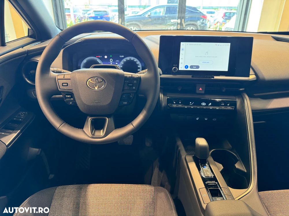 Toyota C-HR 1.8 HEV 140 CP 4x2 CVT Dynamic - 14