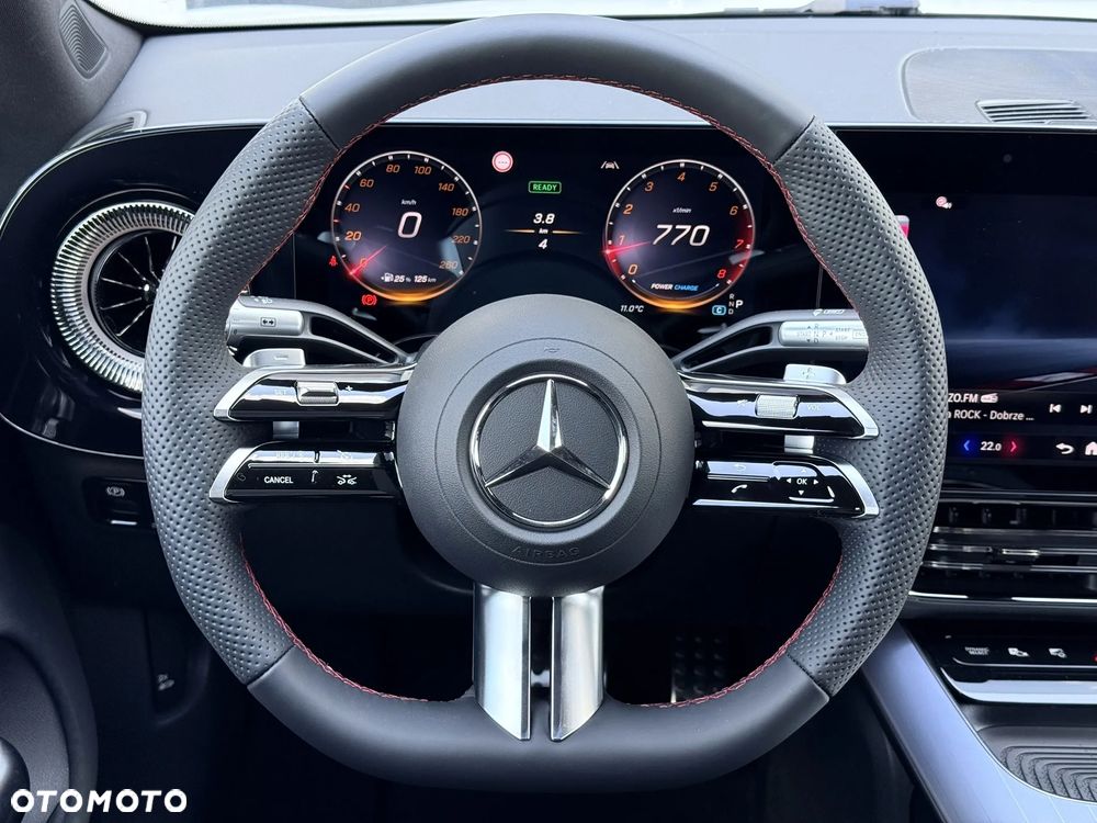 Mercedes-Benz CLA - 14