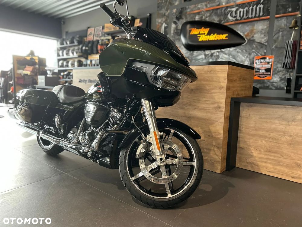 Harley-Davidson Touring Road Glide - 5