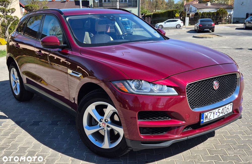 Jaguar F-Pace - 1