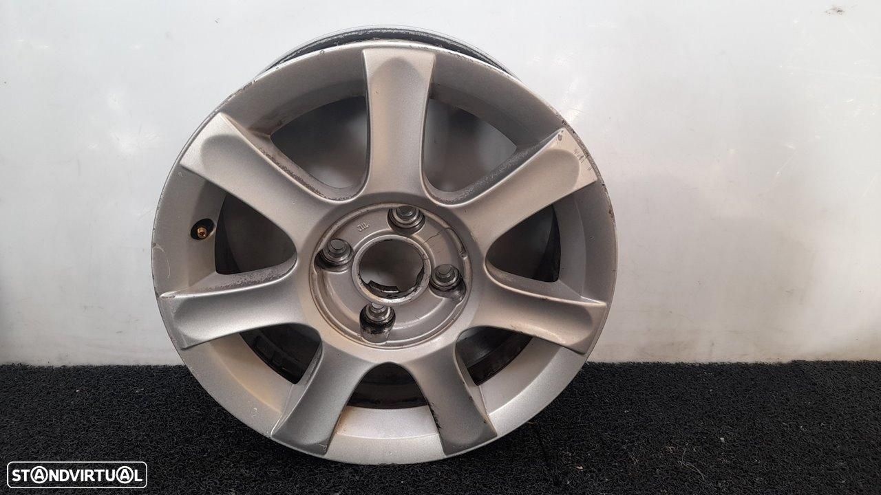 PNEU PEUGEOT 1007 - 1