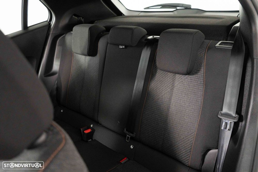 Peugeot 2008 1.2 Style - 11