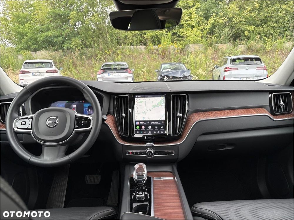 Volvo XC 60 B4 D AWD Ultimate Dark - 6
