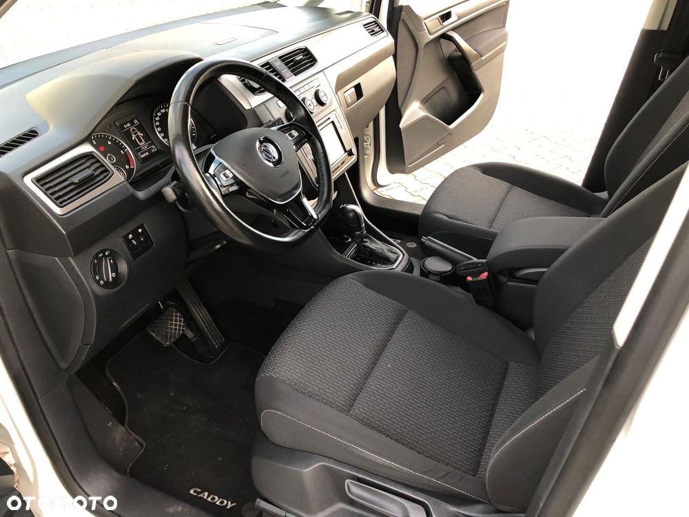 Volkswagen Caddy - 10