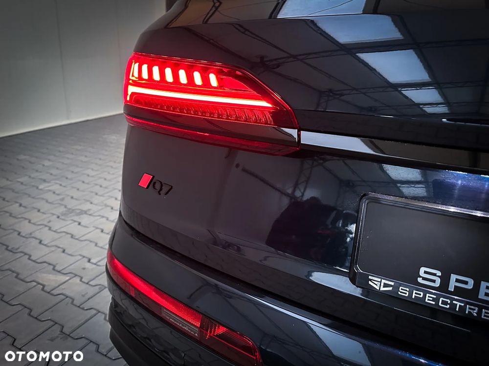 Audi Q7 - 15