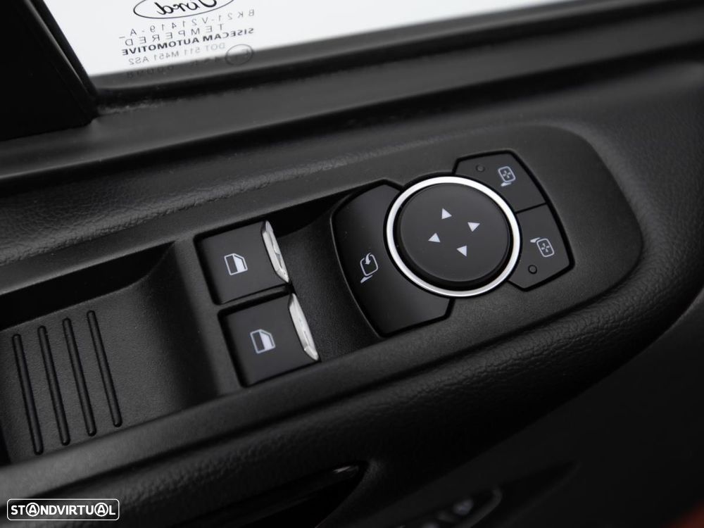 Ford Tourneo Custom 320 L1H1 VA 1.0 EcoBoost PHEV Titanium - 18