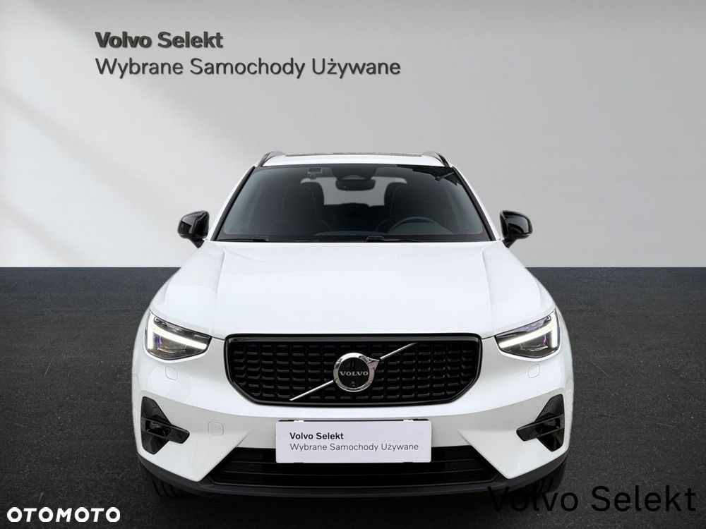 Volvo XC 40 - 4