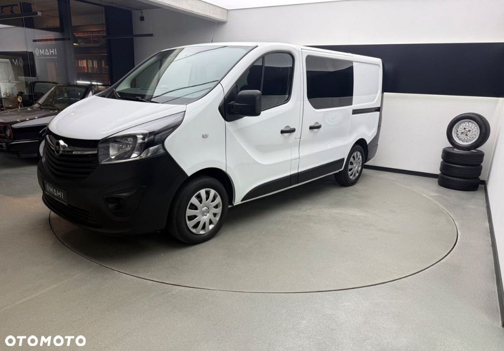 Opel Vivaro - 6