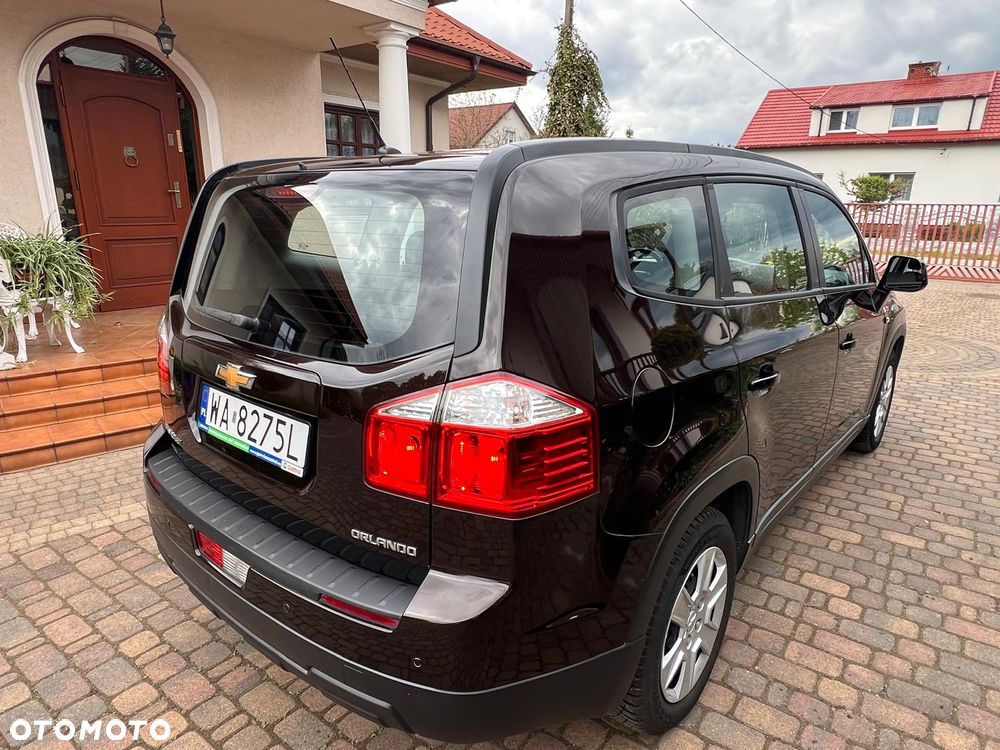 Chevrolet Orlando - 11