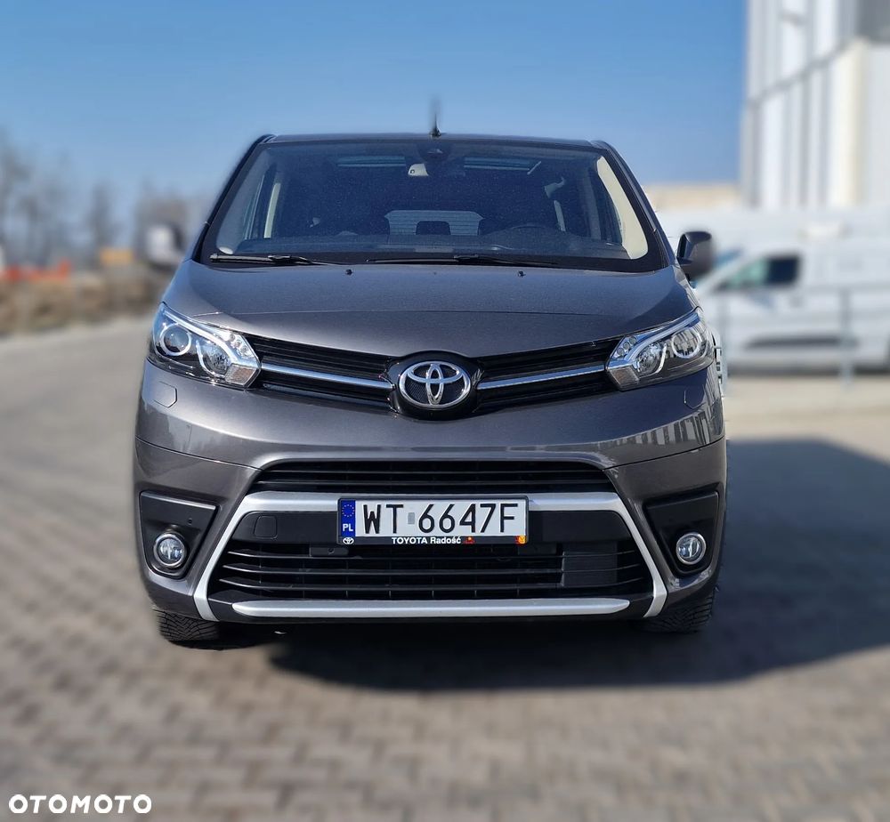 Toyota Proace Verso 2.0 D4-D Long VIP - 2