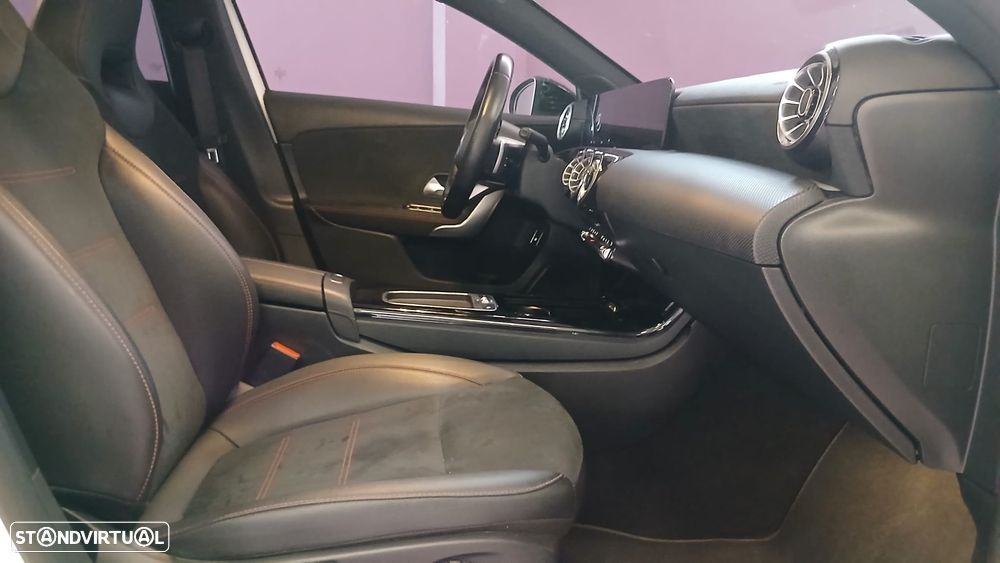 Mercedes-Benz A 250 e AMG Line - 11