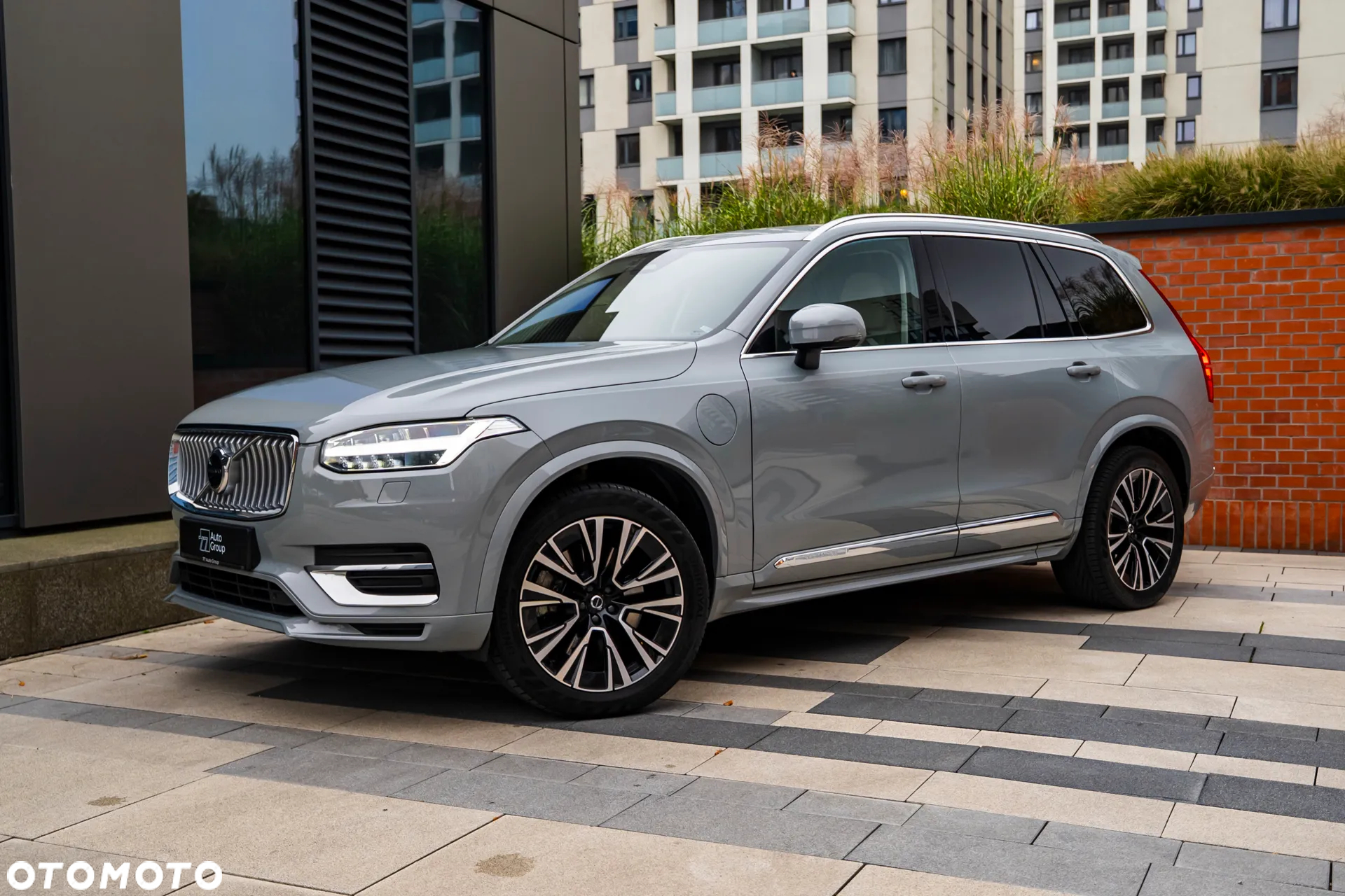 Volvo XC 90 T8 AWD Plug-In Hybrid Plus Bright 7os - 26