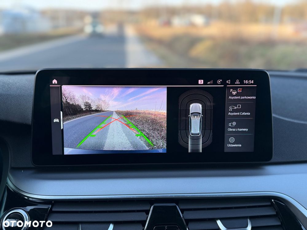 BMW Seria 5 530e Luxury Line sport - 15