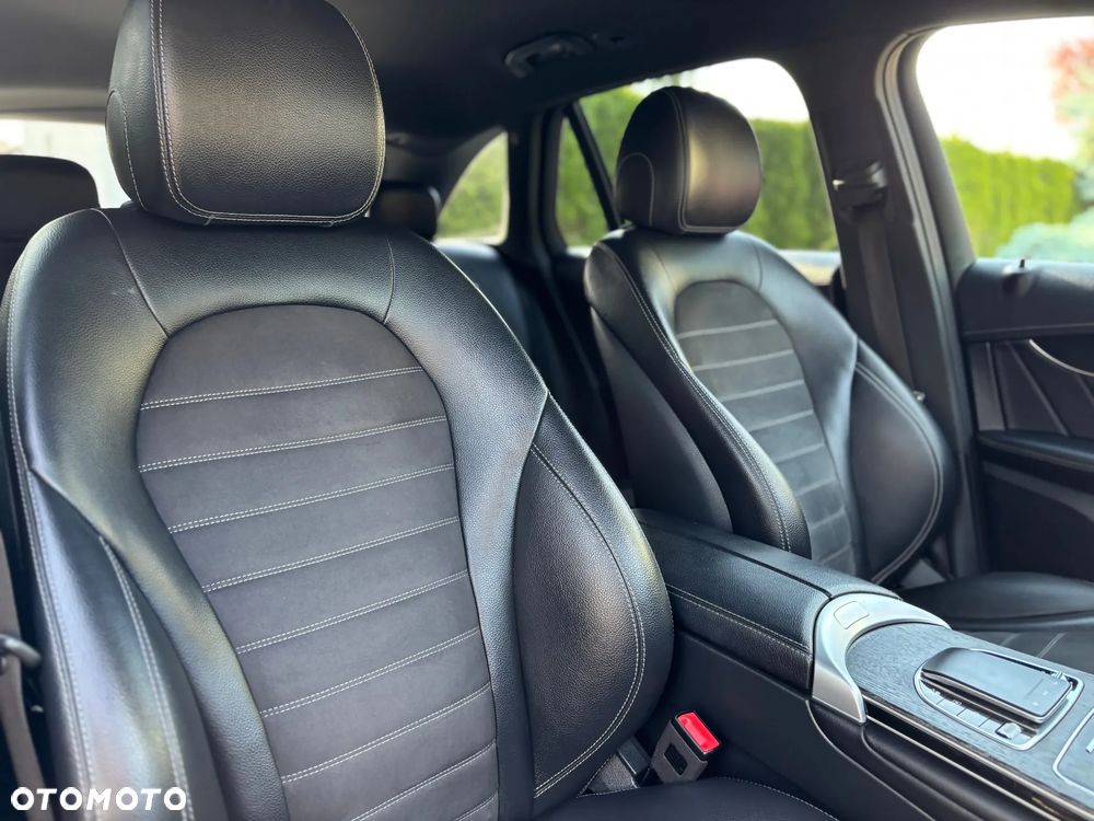 Mercedes-Benz GLC 200 d 4Matic 9G-TRONIC AMG Line - 10