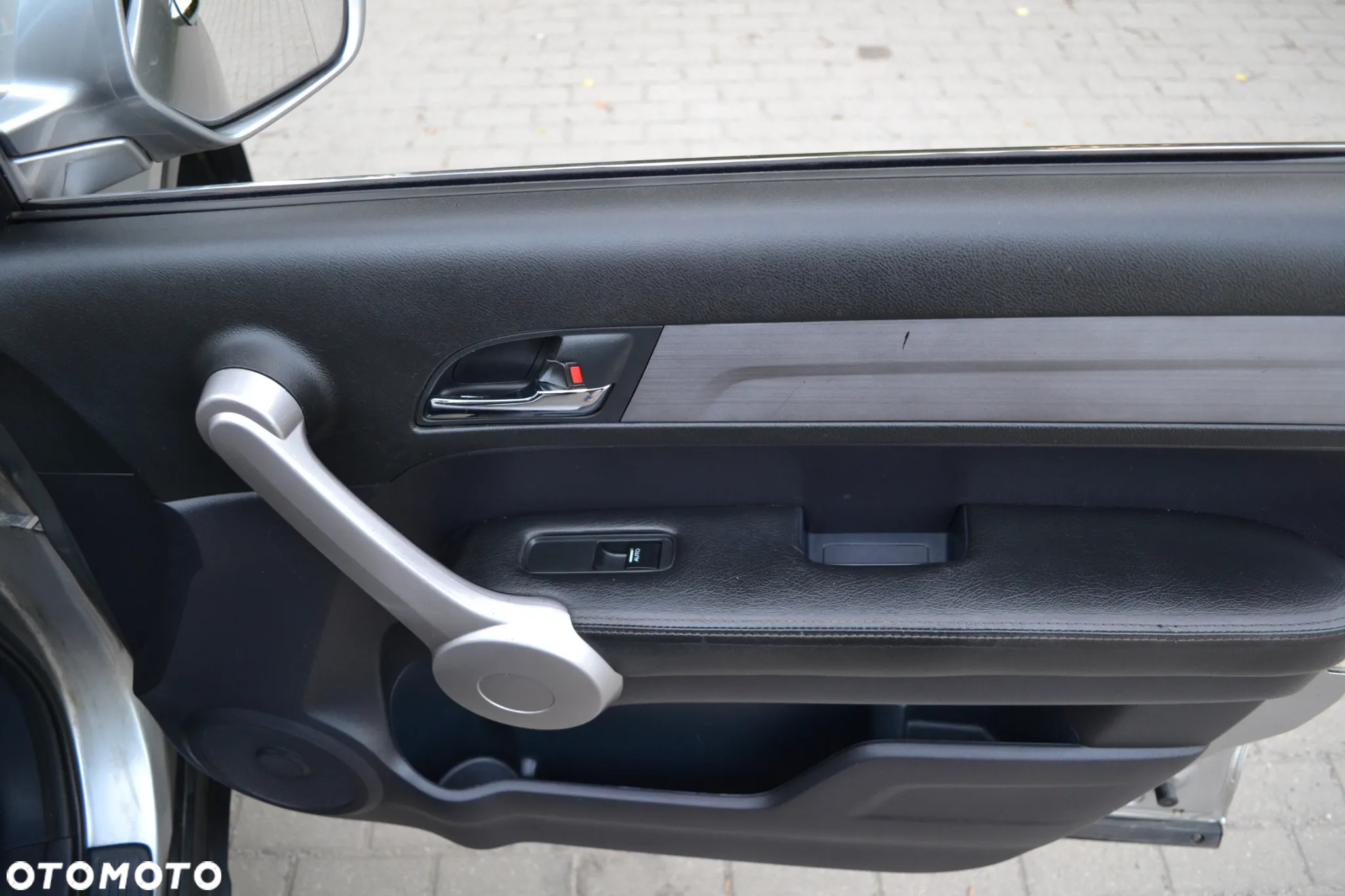 Honda CR-V 2.0i-VTEC Automatik Executive - 36